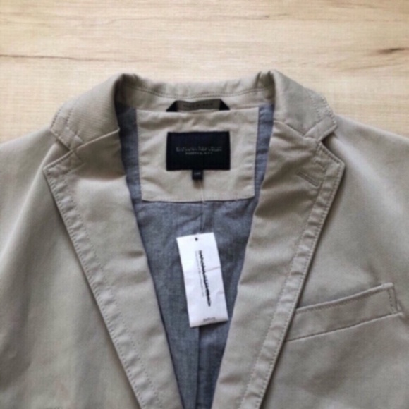 BNWT!! Banana Republic Modern Slim Fit Khaki Blazer - Picture 4 of 9